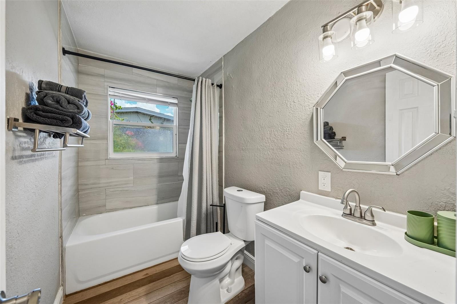 520 FAIRFAX LN, APOLLO BEACH, FL — photo 15