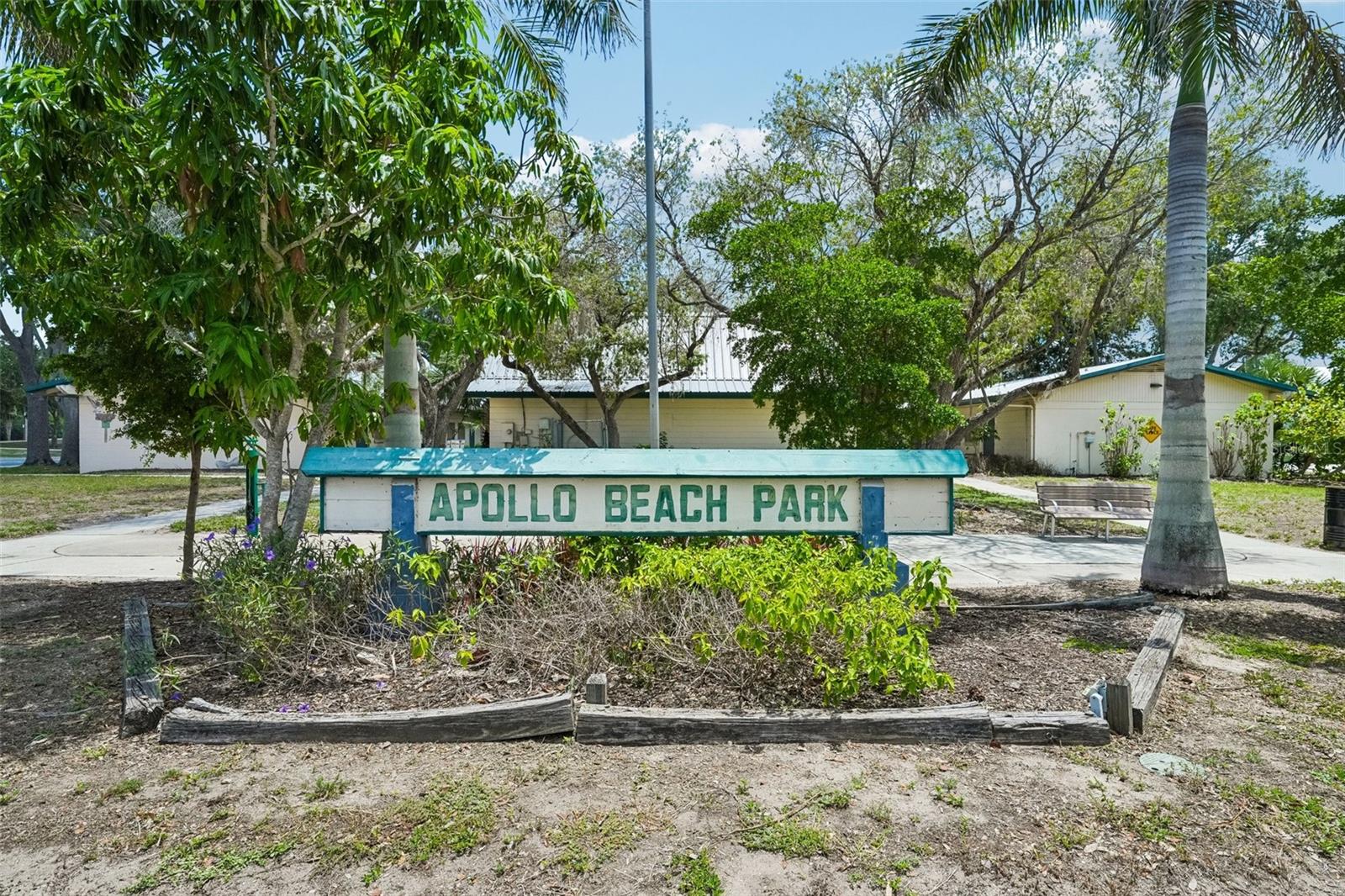 520 FAIRFAX LN, APOLLO BEACH, FL — photo 25