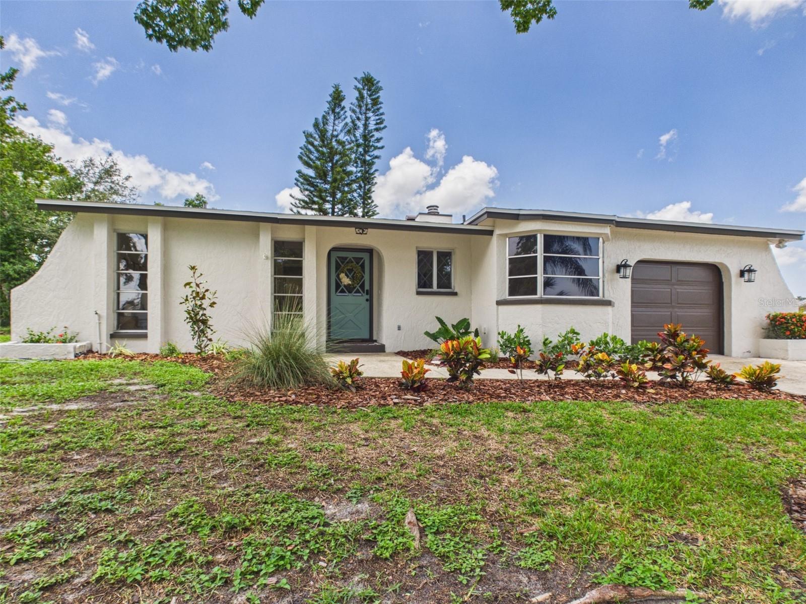 533 66TH ST N, PALM HARBOR, FL — photo 2