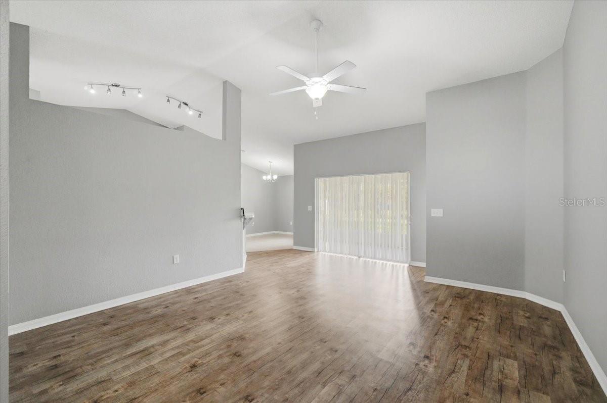 2405 HIGHLANDS VUE PKWY, LAKELAND, FL — photo 14