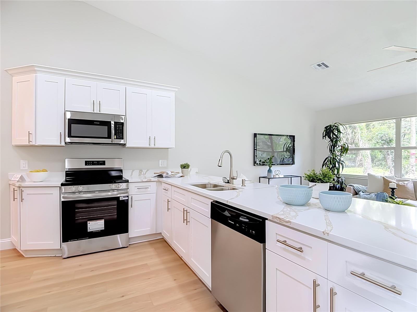6353 FORESTWOOD DR E, LAKELAND, FL — photo 6