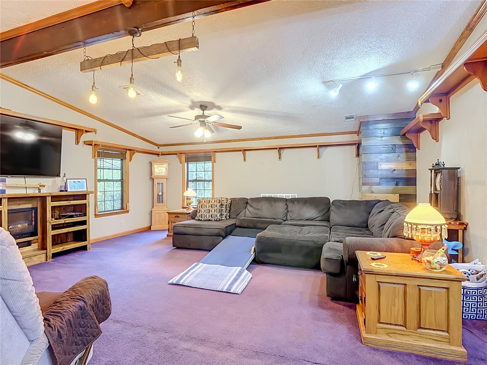 9385 CONCORD RD, ST CLOUD, FL — photo 31