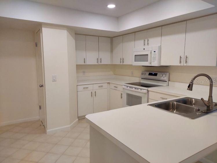10 MASTERS CT, PALM COAST, FL — photo 6