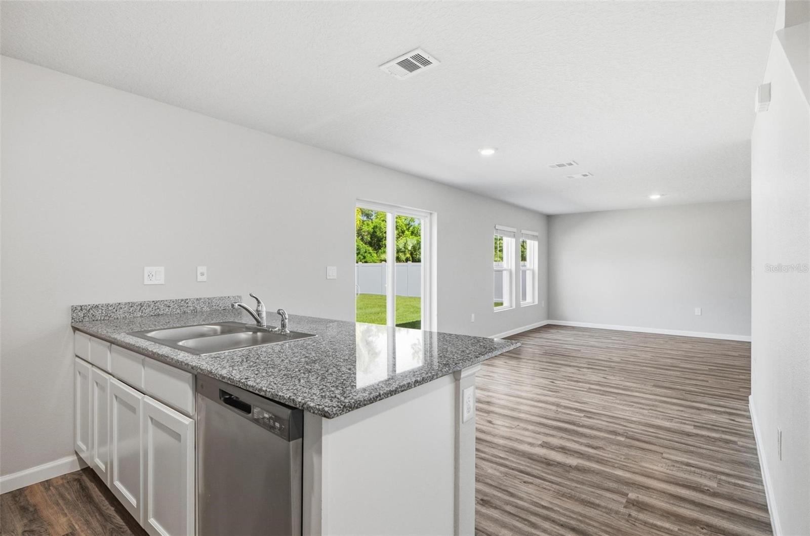 64 FOXHALL LN, PALM COAST, FL — photo 9