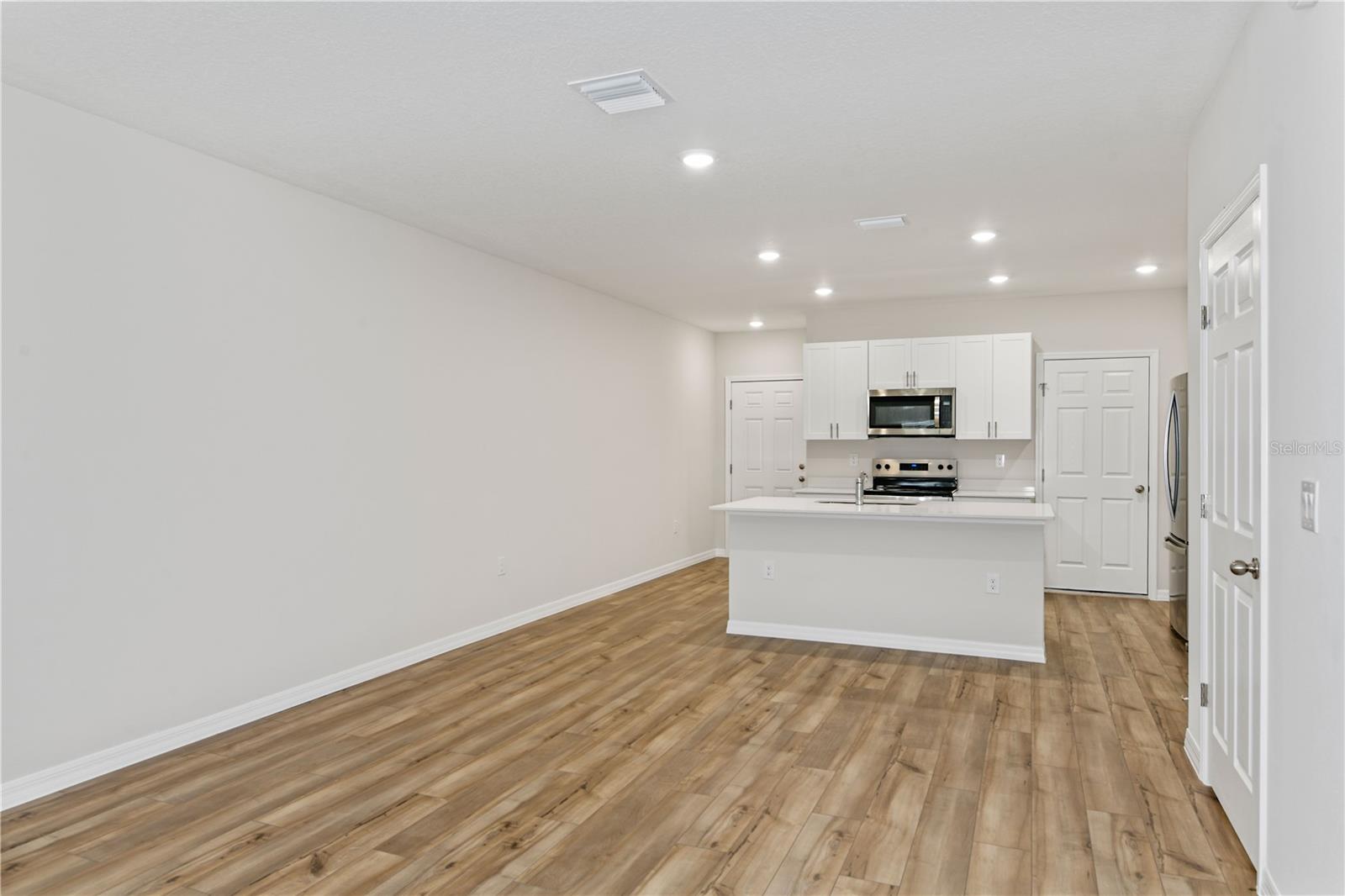 9868 PELICAN COAST DR, DADE CITY, FL — photo 11