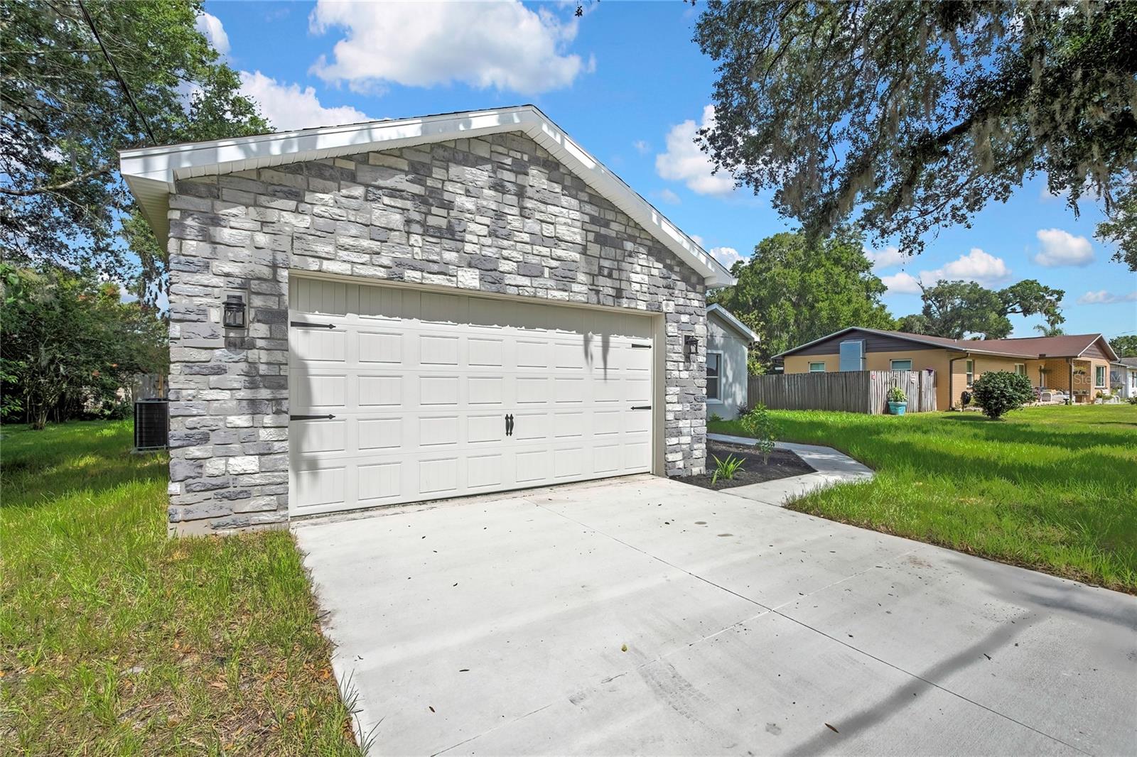 13649 13TH ST, DADE CITY, FL — photo 4