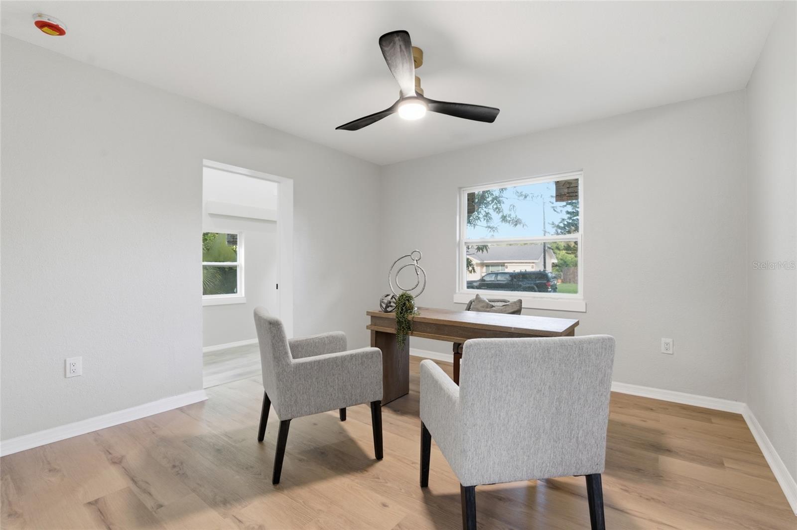 809 WOODCREST AVE, CLEARWATER, FL — photo 11