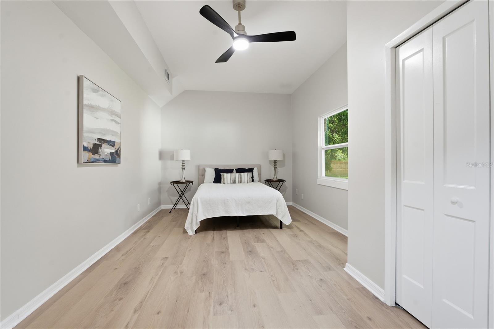 809 WOODCREST AVE, CLEARWATER, FL — photo 15