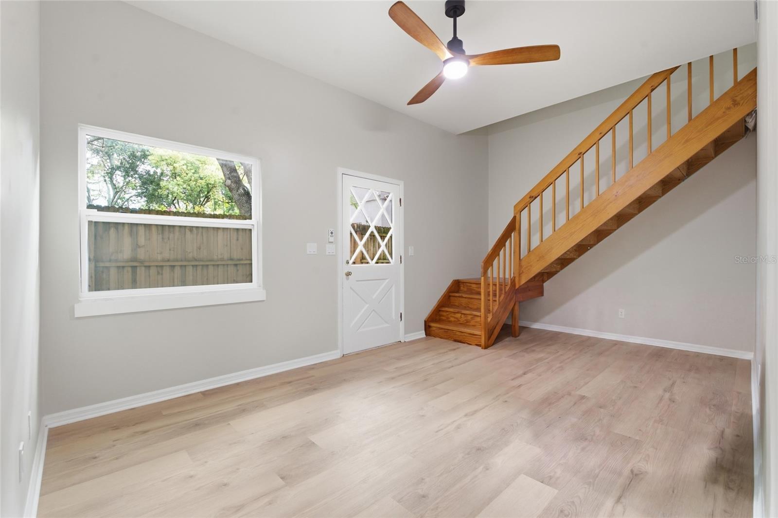 809 WOODCREST AVE, CLEARWATER, FL — photo 19