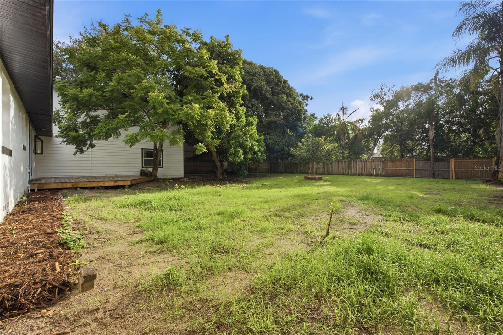 809 WOODCREST AVE, CLEARWATER, FL — photo 29