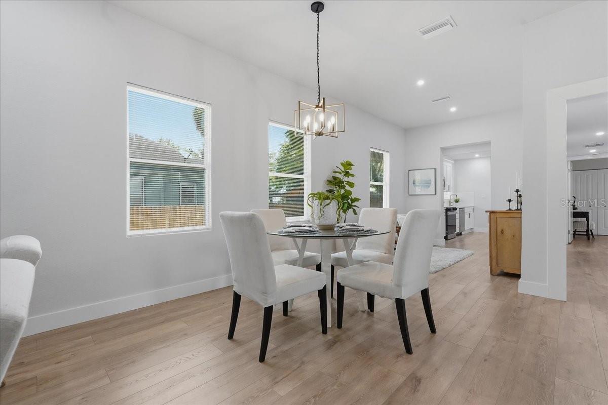 3705 N HIGHLAND AVE, TAMPA, FL — photo 6