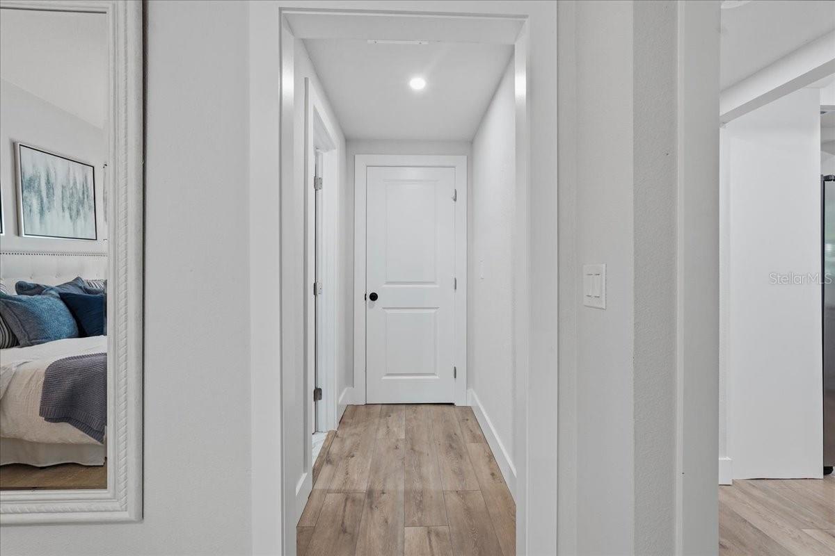 3705 N HIGHLAND AVE, TAMPA, FL — photo 17