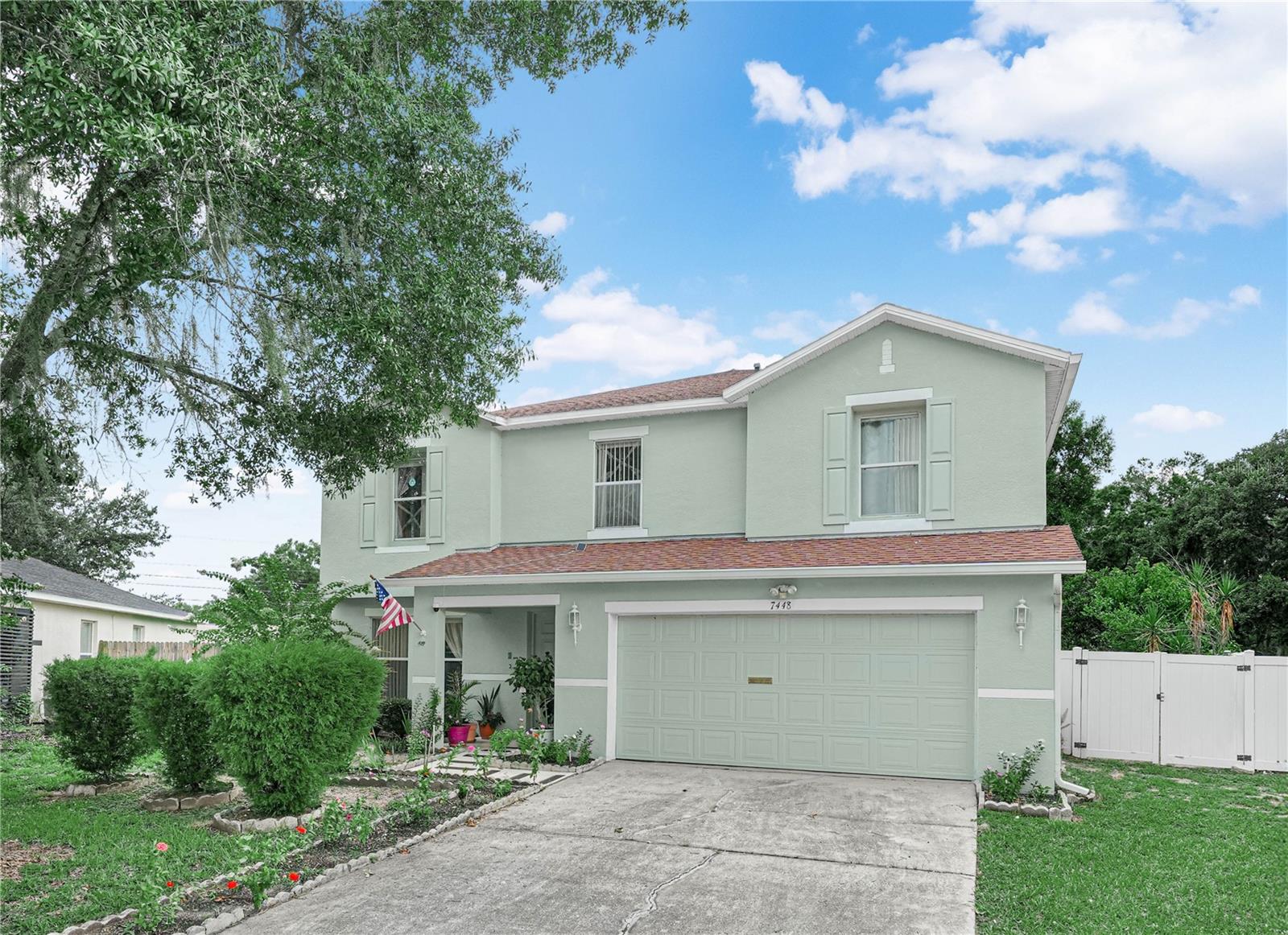 7448 HUNTERS GREENE CIR, LAKELAND, FL
