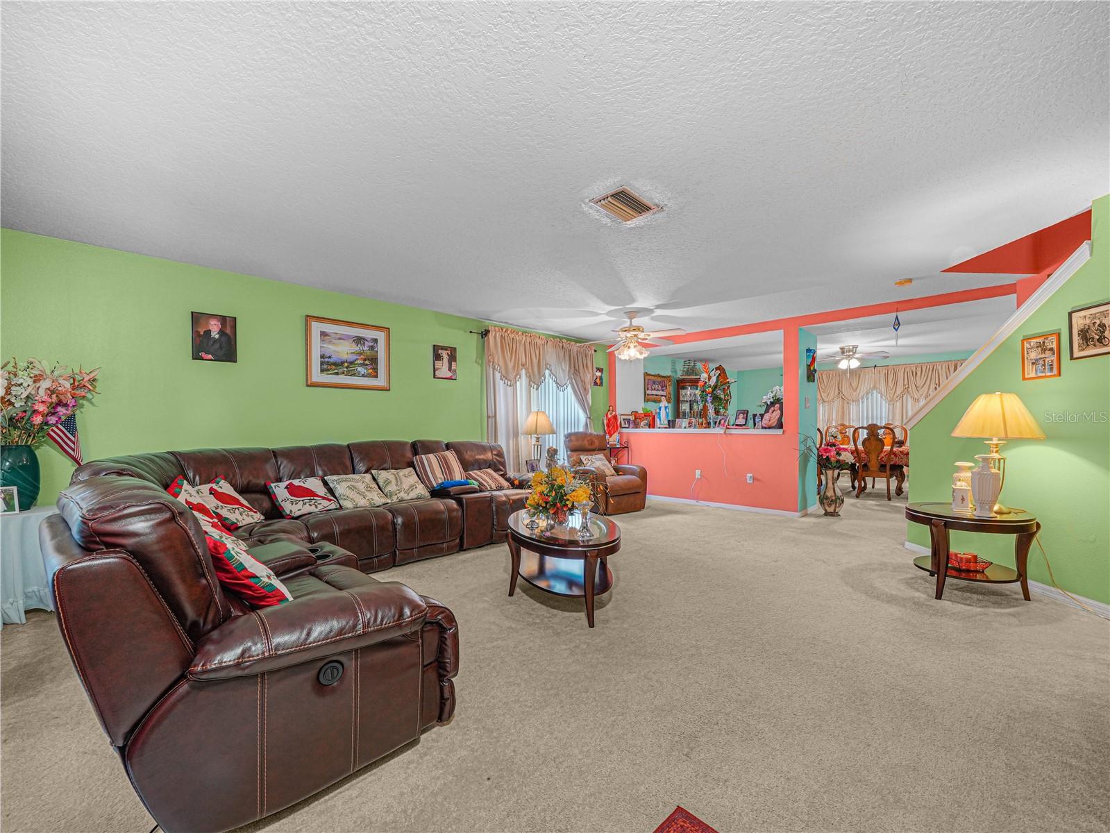 7448 HUNTERS GREENE CIR, LAKELAND, FL — photo 2
