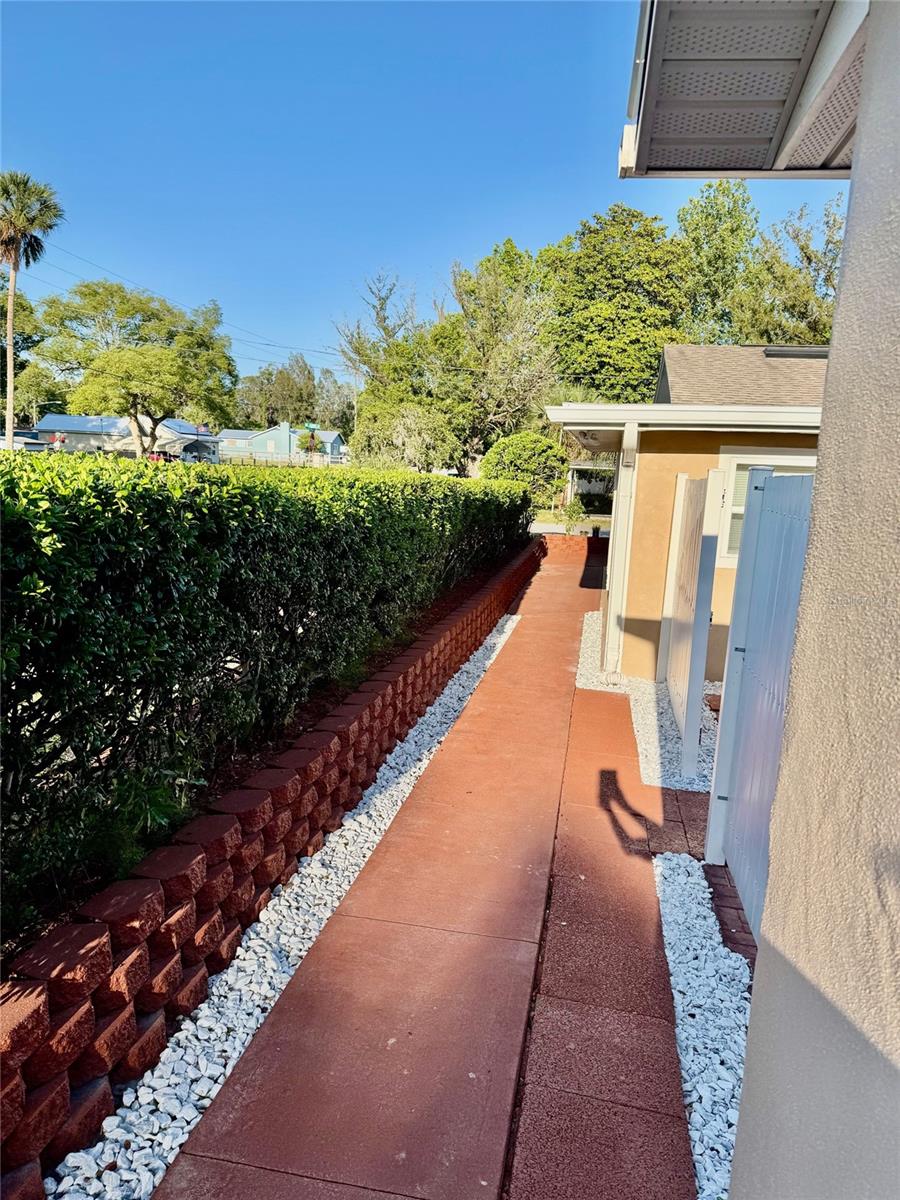 910 W FRENCH AVE, ORANGE CITY, FL — photo 5