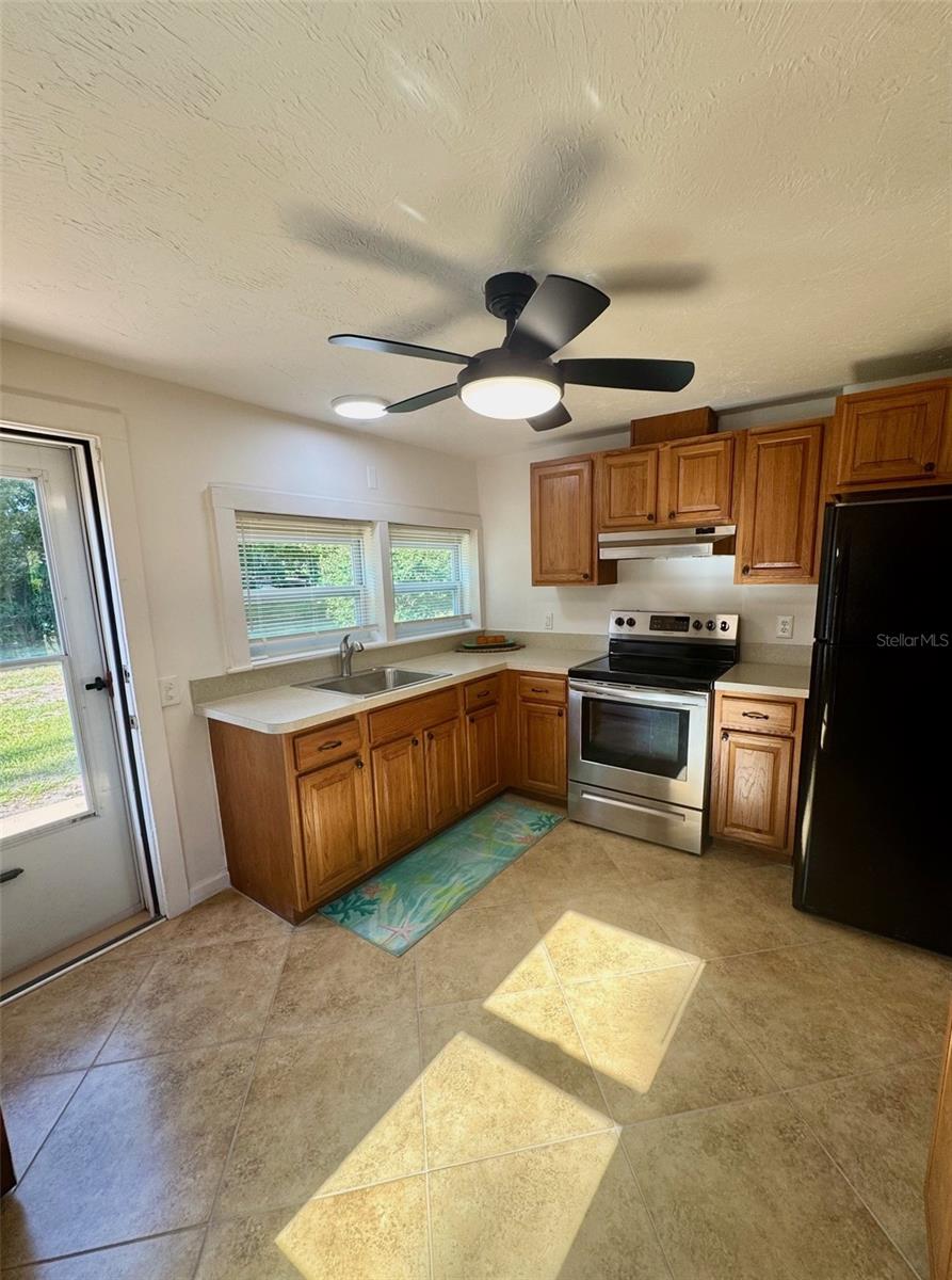 910 W FRENCH AVE, ORANGE CITY, FL — photo 20