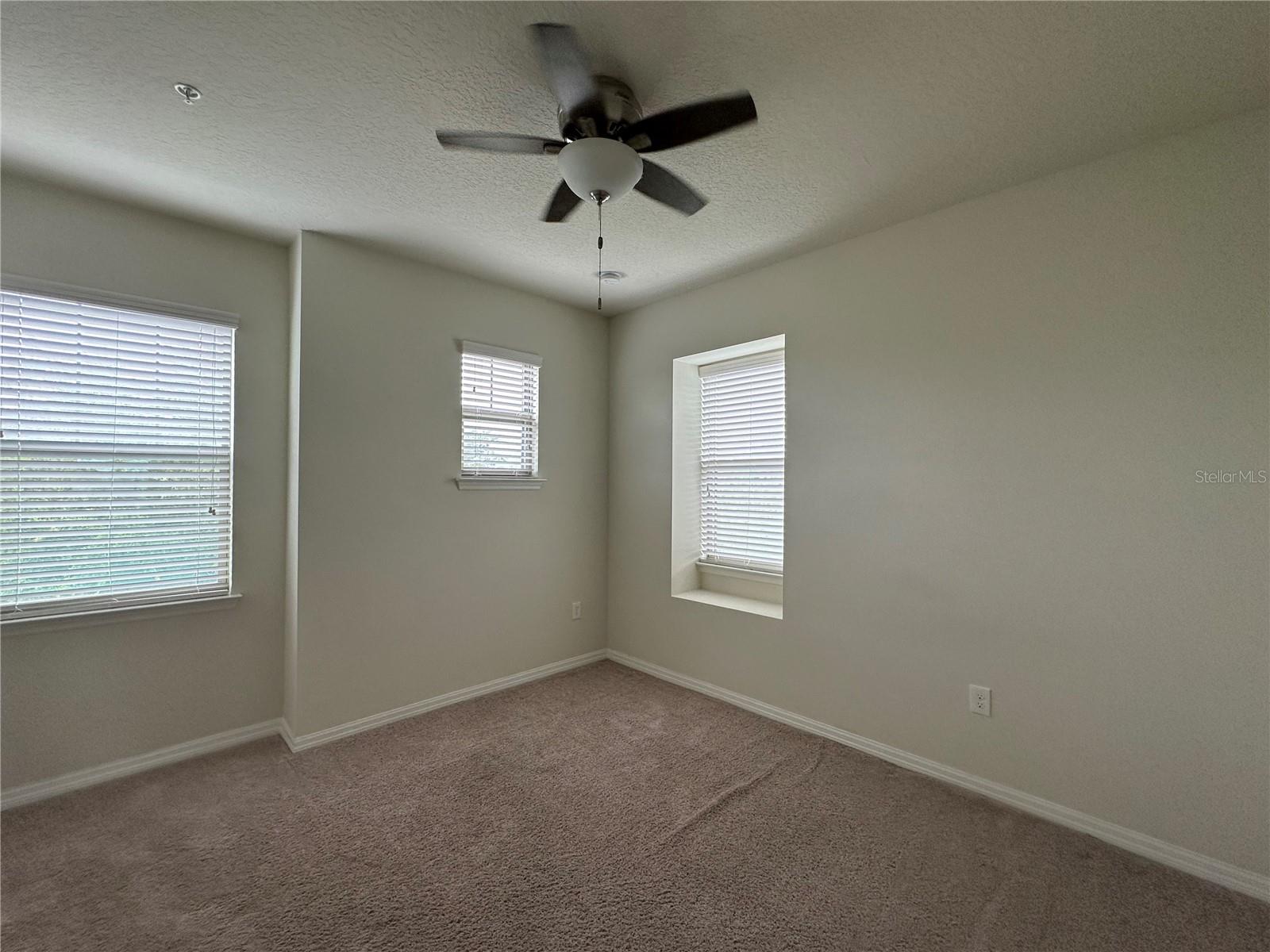 527 PIAZZA PT, OVIEDO, FL — photo 41