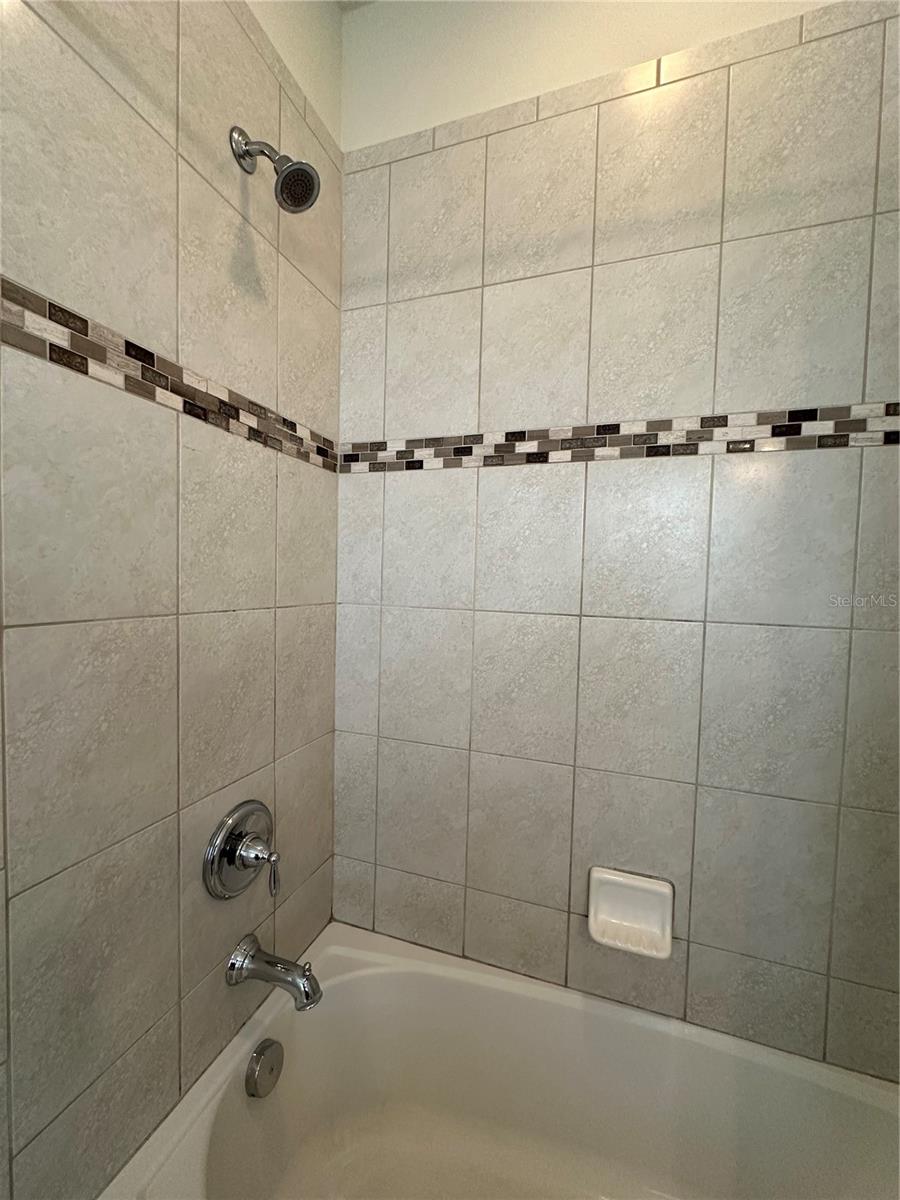 527 PIAZZA PT, OVIEDO, FL — photo 48