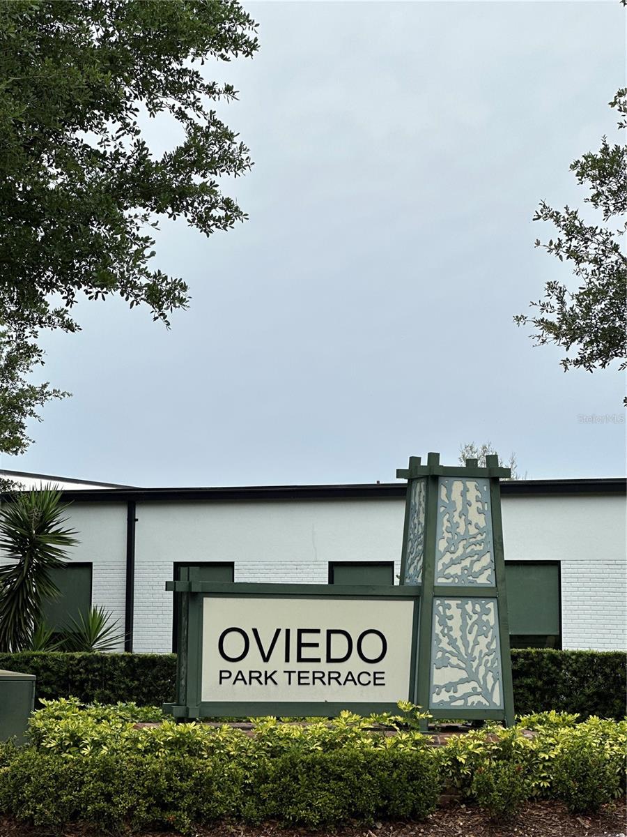 527 PIAZZA PT, OVIEDO, FL — photo 81