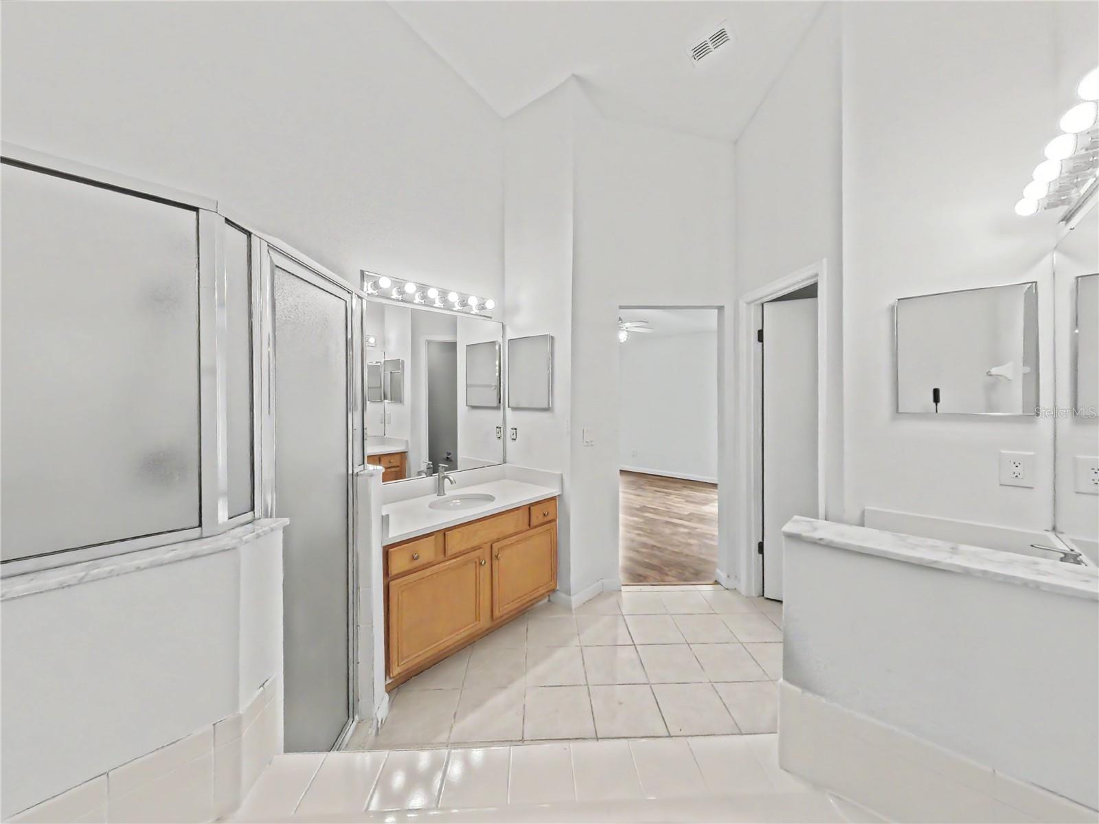 544 CYPRESS TREE CT, ORLANDO, FL — photo 20