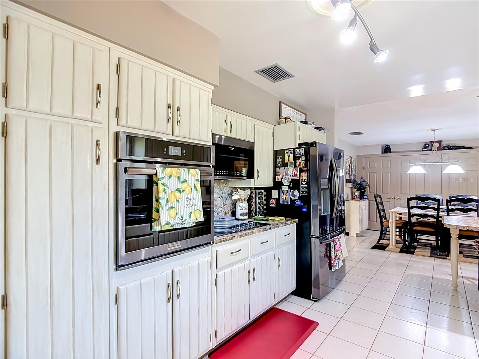 128 N LAKE FLORENCE DR, WINTER HAVEN, FL — photo 12
