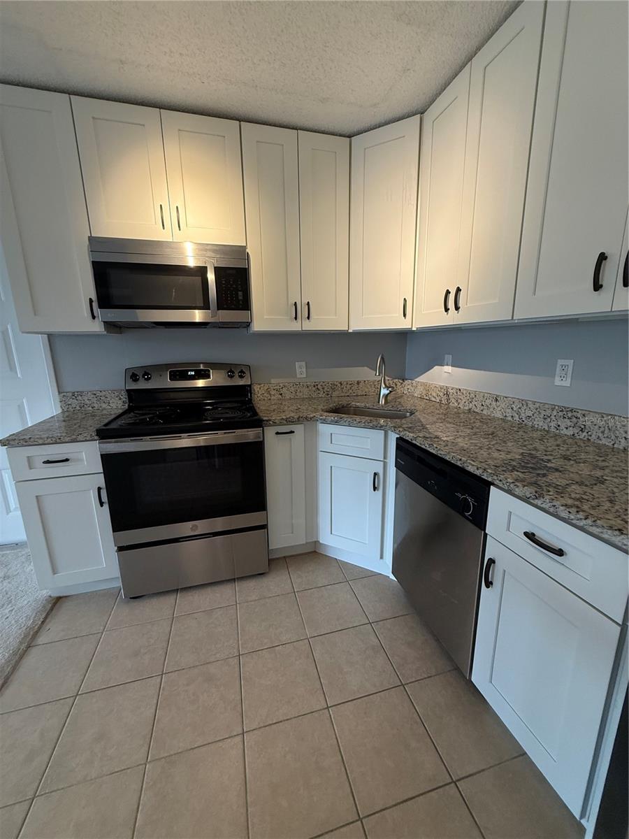 927 S PINE RIDGE CIR #G2, SANFORD, FL — photo 6
