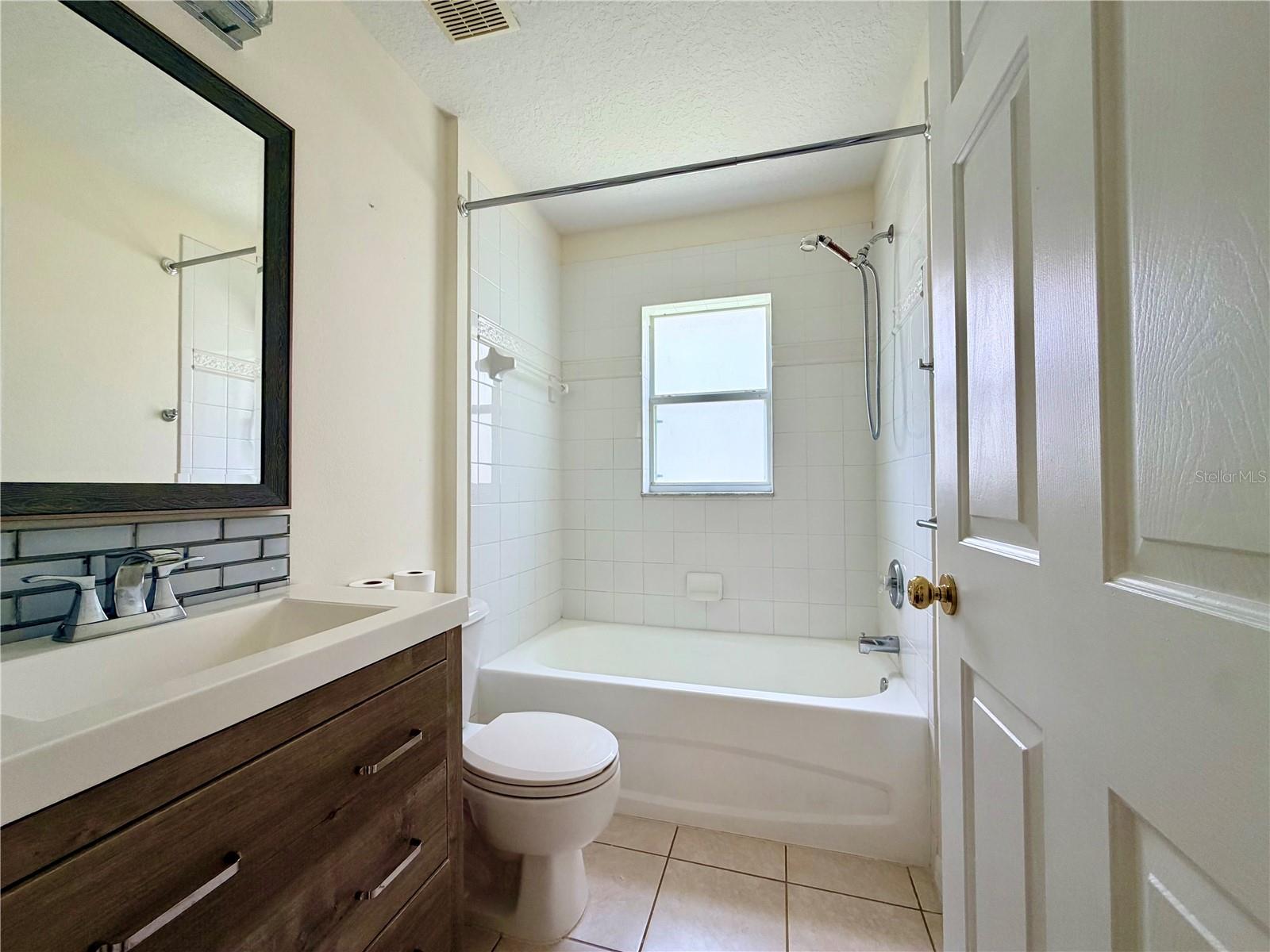 7838 CARRIAGE POINTE DR, GIBSONTON, FL — photo 12