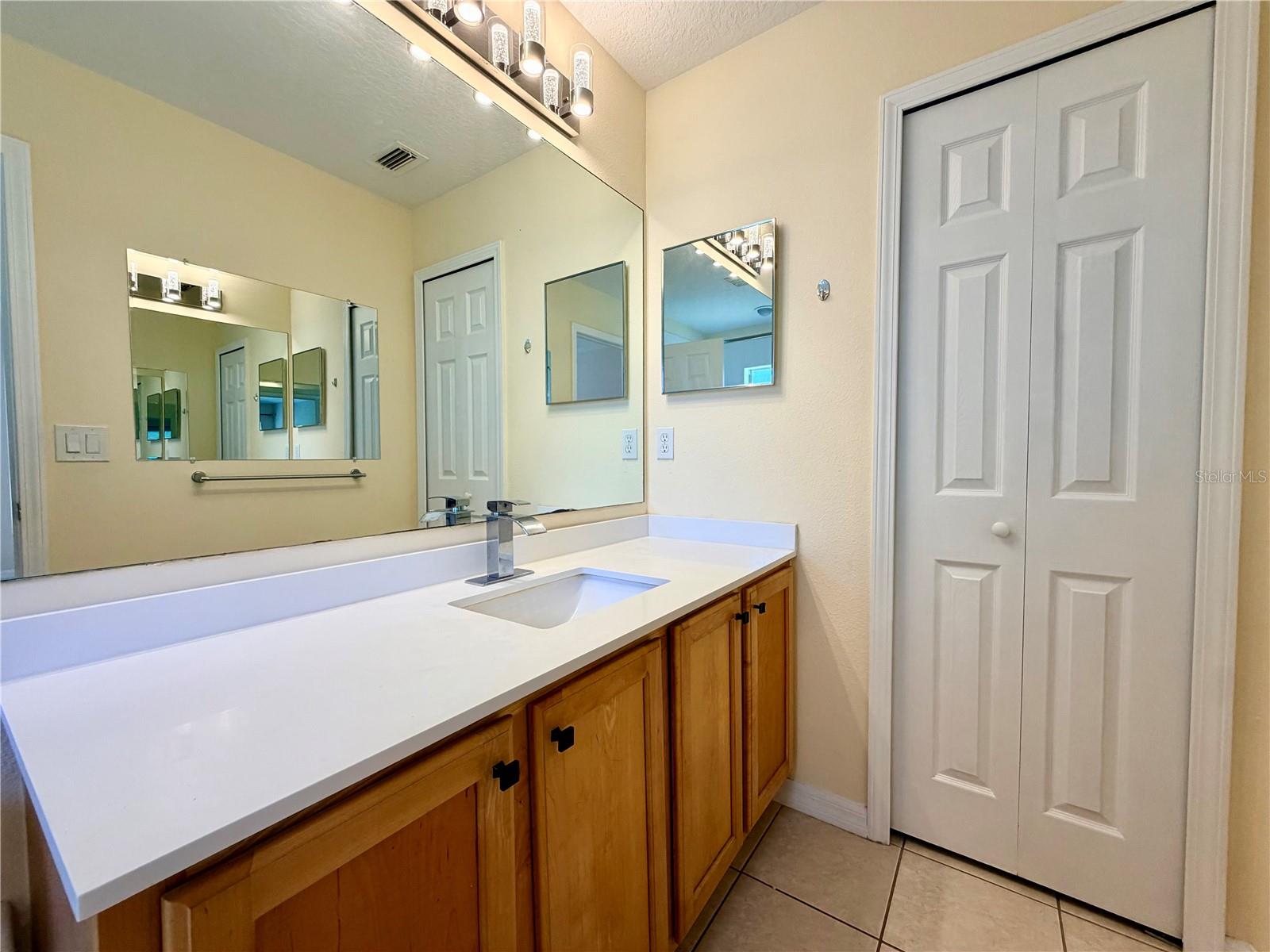 7838 CARRIAGE POINTE DR, GIBSONTON, FL — photo 24