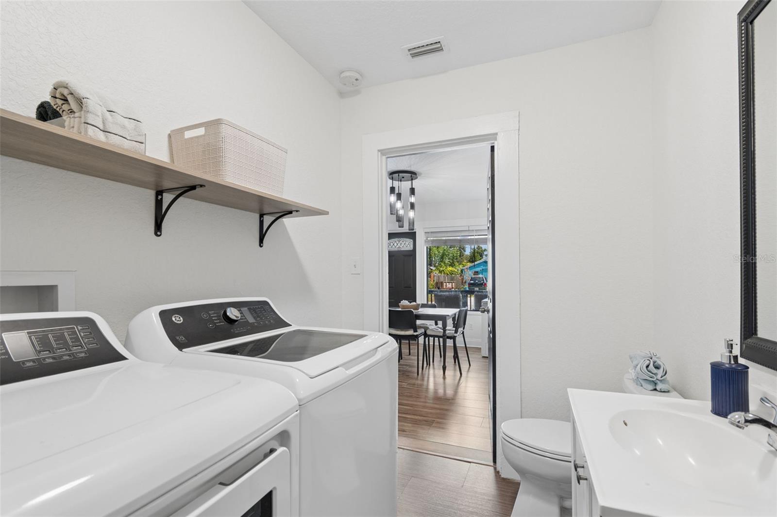 4924 45TH AVE N, ST PETERSBURG, FL — photo 27