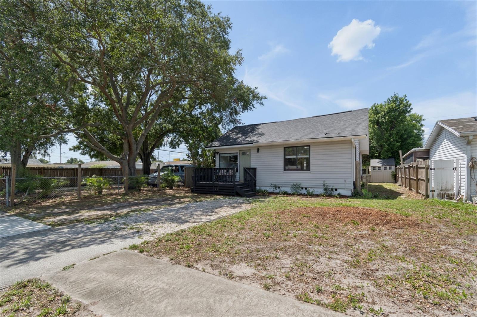 4924 45TH AVE N, ST PETERSBURG, FL — photo 32