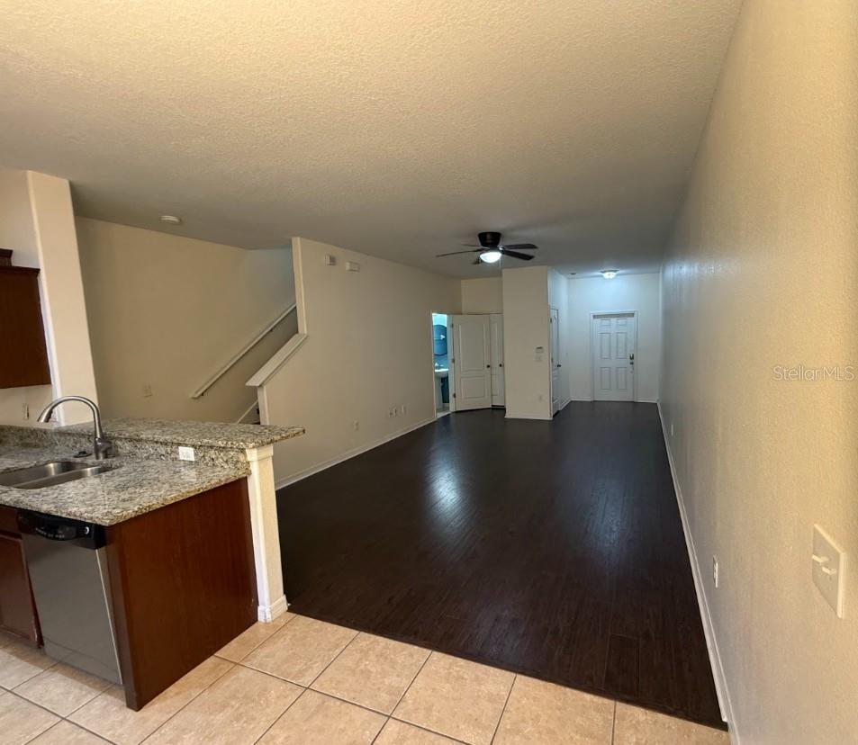 2807 LANTERN HILL AVE, BRANDON, FL — photo 5