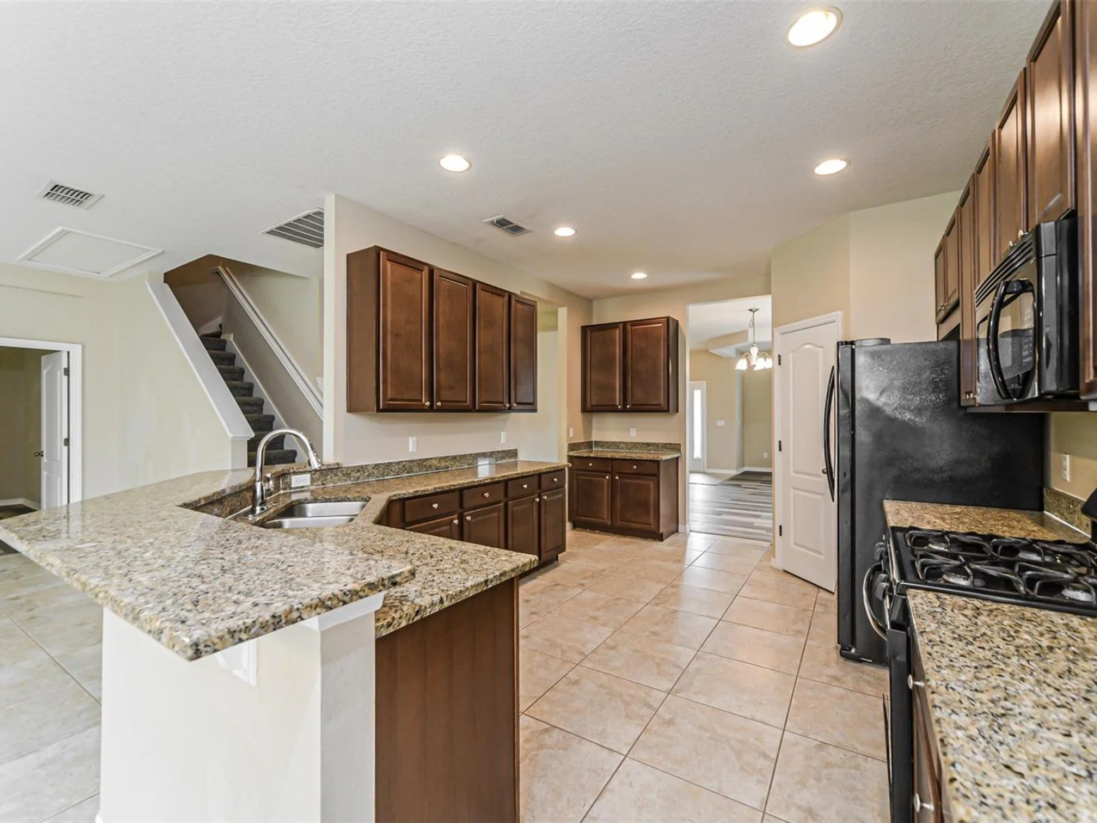 12552 HAMMOCK POINTE CIR, CLERMONT, FL — photo 10
