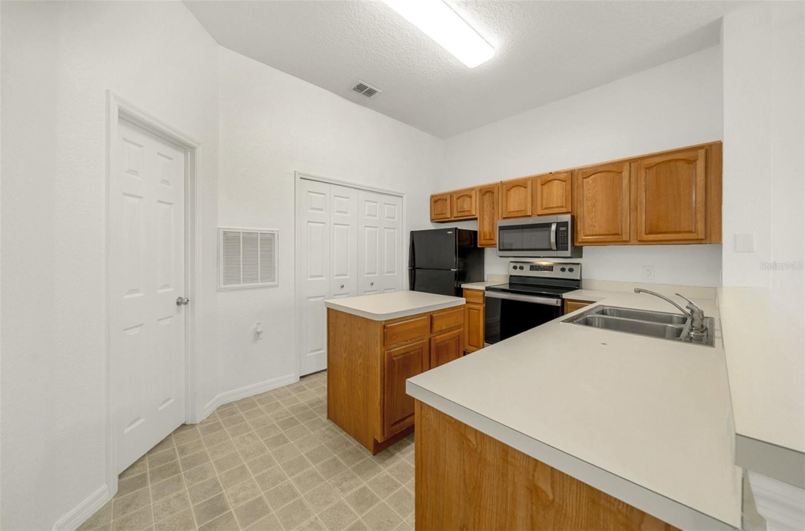 970 N SPRING GARDEN AVE #212, DELAND, FL — photo 29