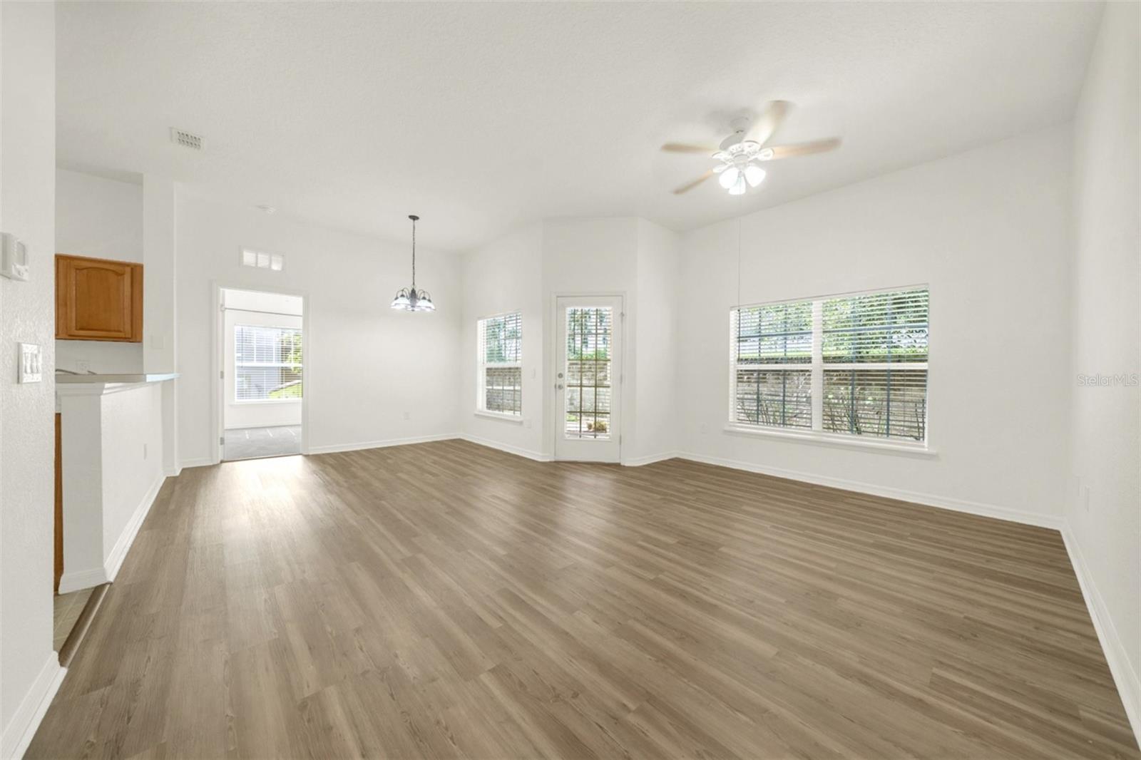 970 N SPRING GARDEN AVE #212, DELAND, FL — photo 31