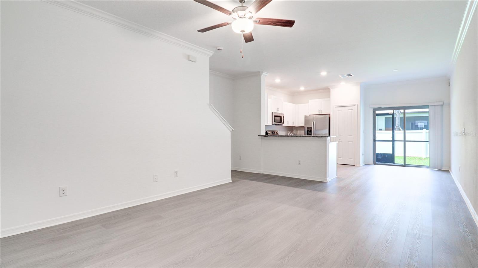 36427 GARDEN WALL WAY, ZEPHYRHILLS, FL — photo 9