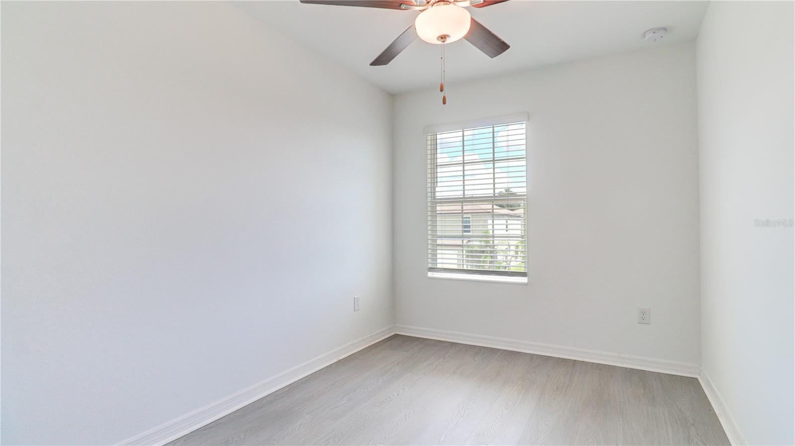 36427 GARDEN WALL WAY, ZEPHYRHILLS, FL — photo 27