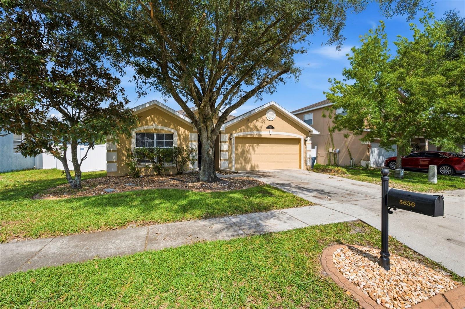5656 SWEET WILLIAM TER, LAND O LAKES, FL — photo 2