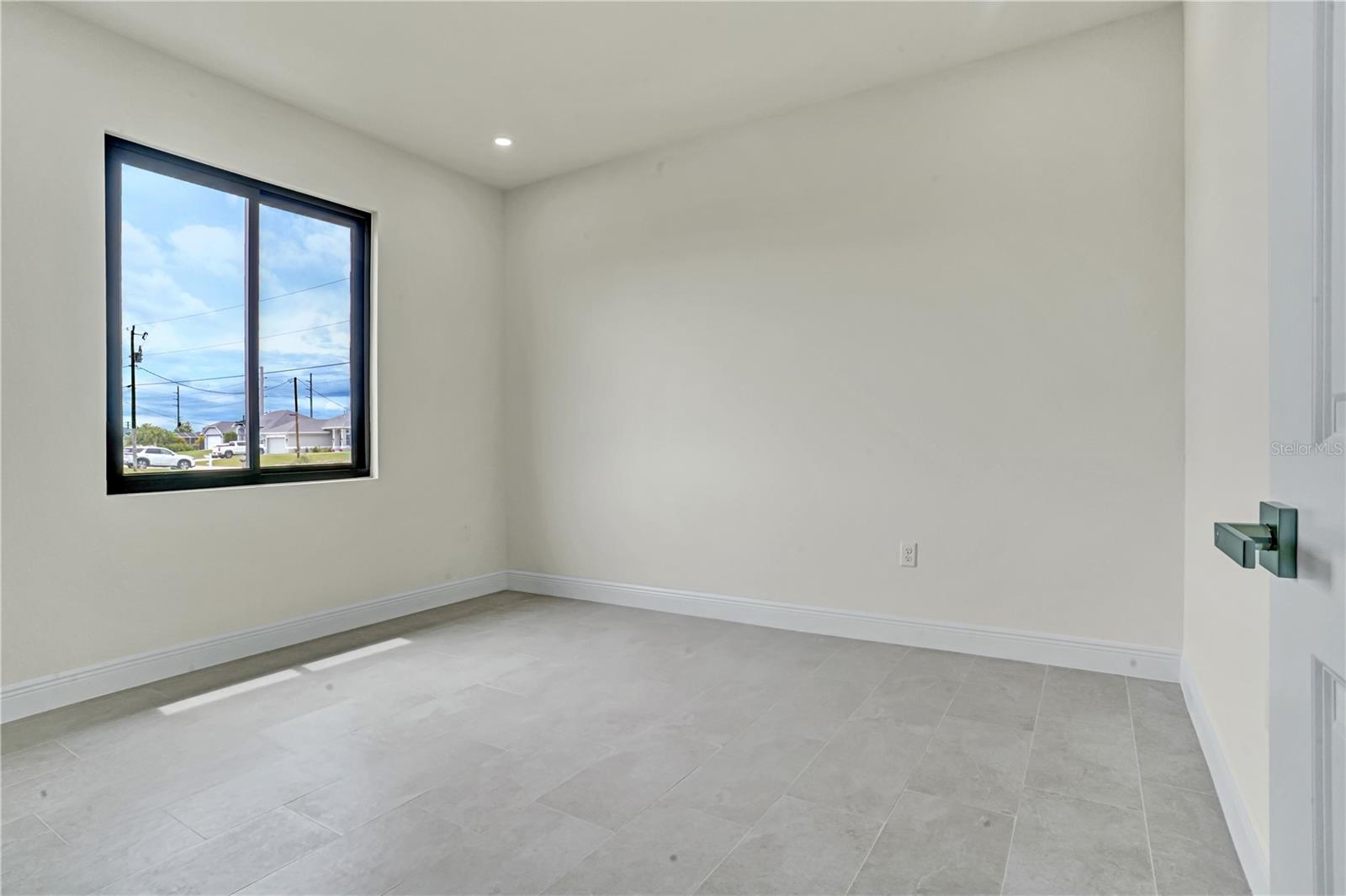 1239 NW 24TH TER, CAPE CORAL, FL — photo 26