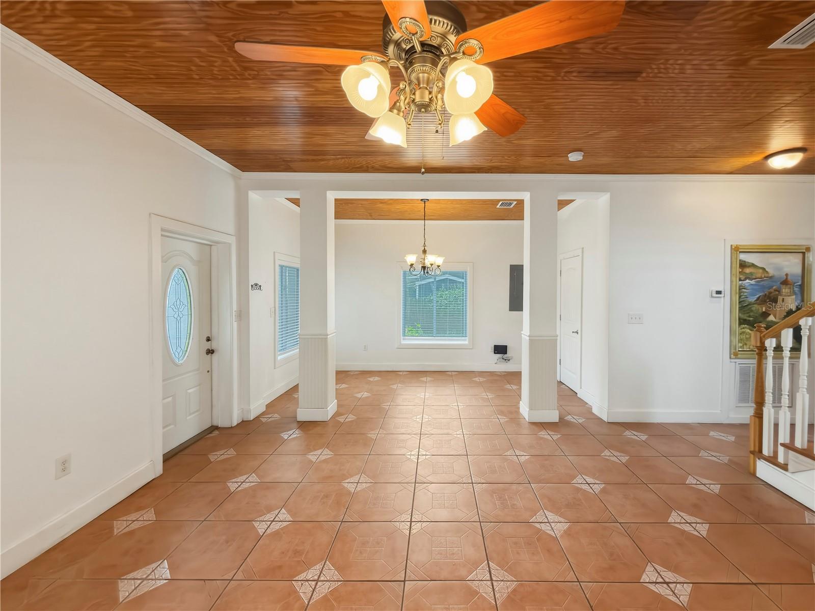 211 E 131ST AVE, TAMPA, FL — photo 8