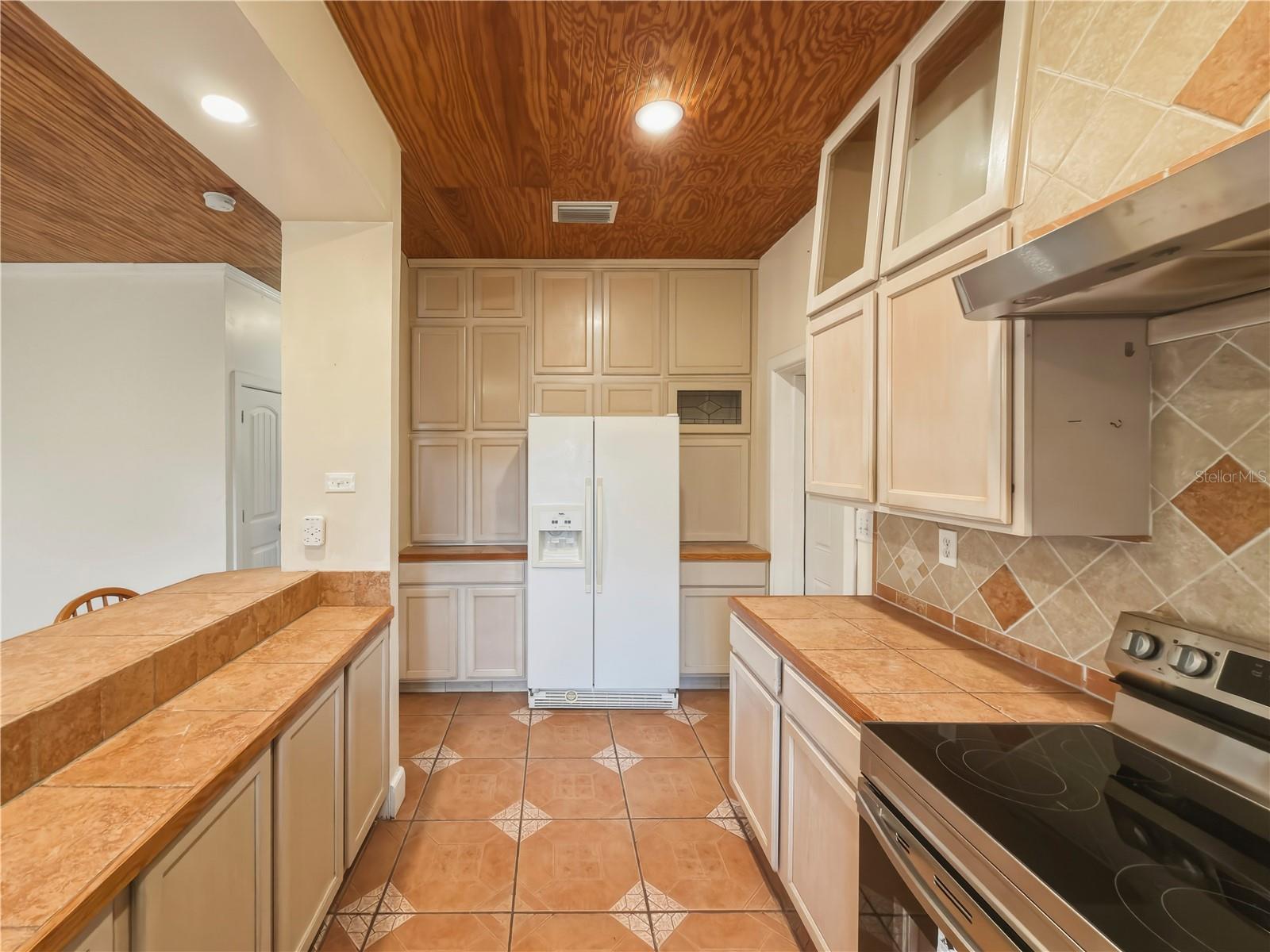211 E 131ST AVE, TAMPA, FL — photo 20