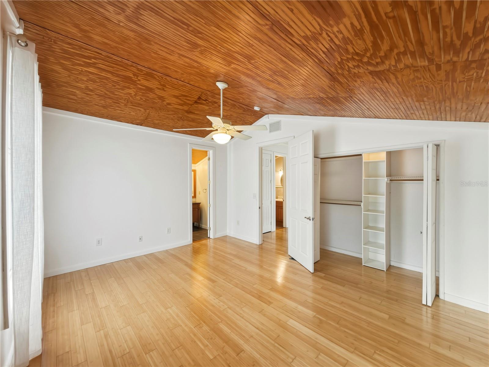 211 E 131ST AVE, TAMPA, FL — photo 24