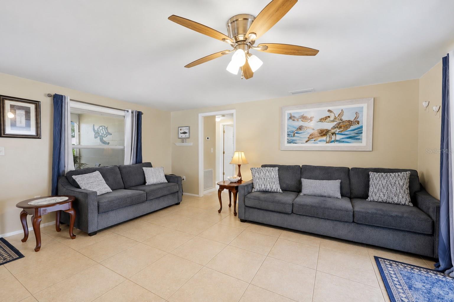 630 E SEMINOLE DR, VENICE, FL — photo 10