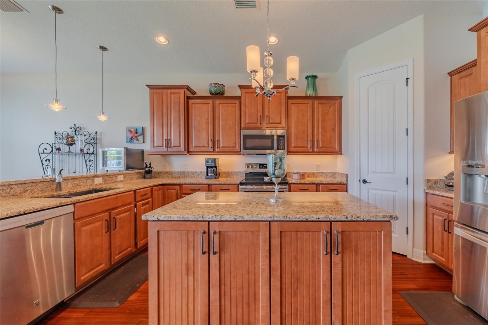 562 BIMINI BAY BLVD, APOLLO BEACH, FL — photo 7