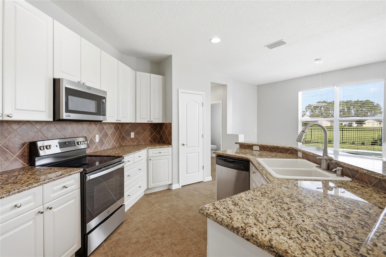 12830 CRAGSIDE LN, WINDERMERE, FL — photo 23