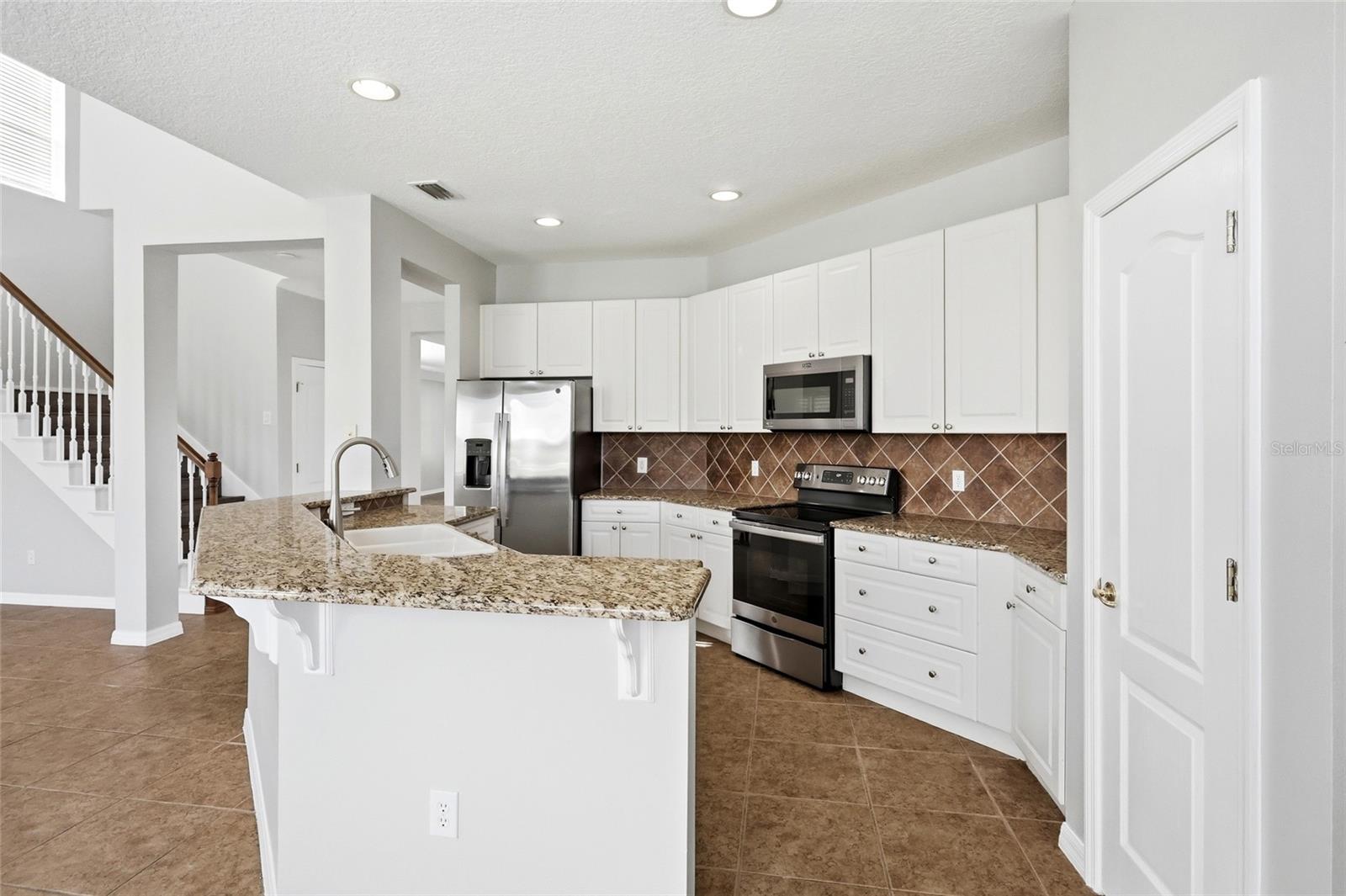 12830 CRAGSIDE LN, WINDERMERE, FL — photo 24