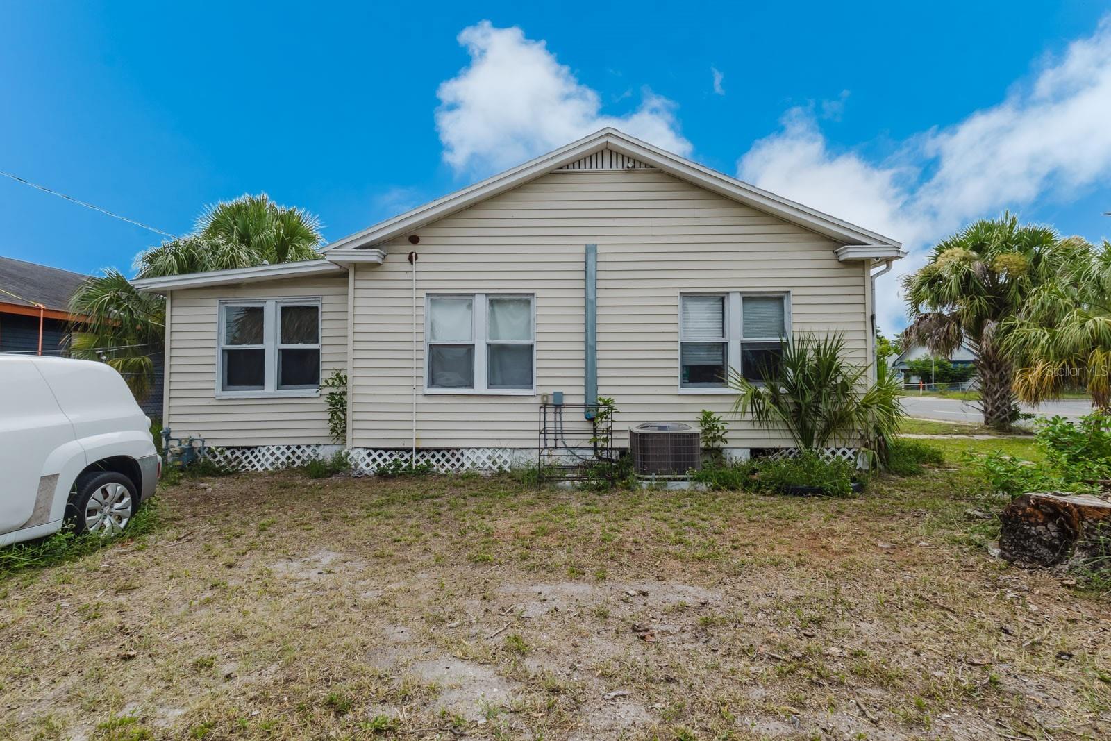 2560 5TH AVE S, ST PETERSBURG, FL — photo 11