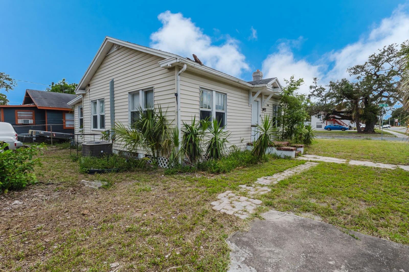 2560 5TH AVE S, ST PETERSBURG, FL — photo 12