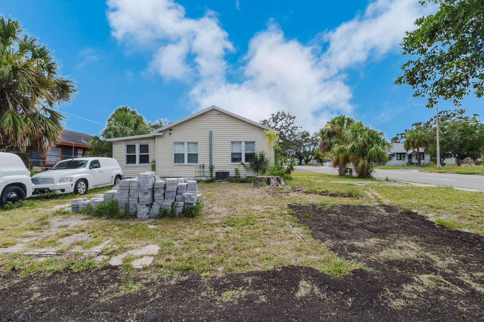 2560 5TH AVE S, ST PETERSBURG, FL — photo 14