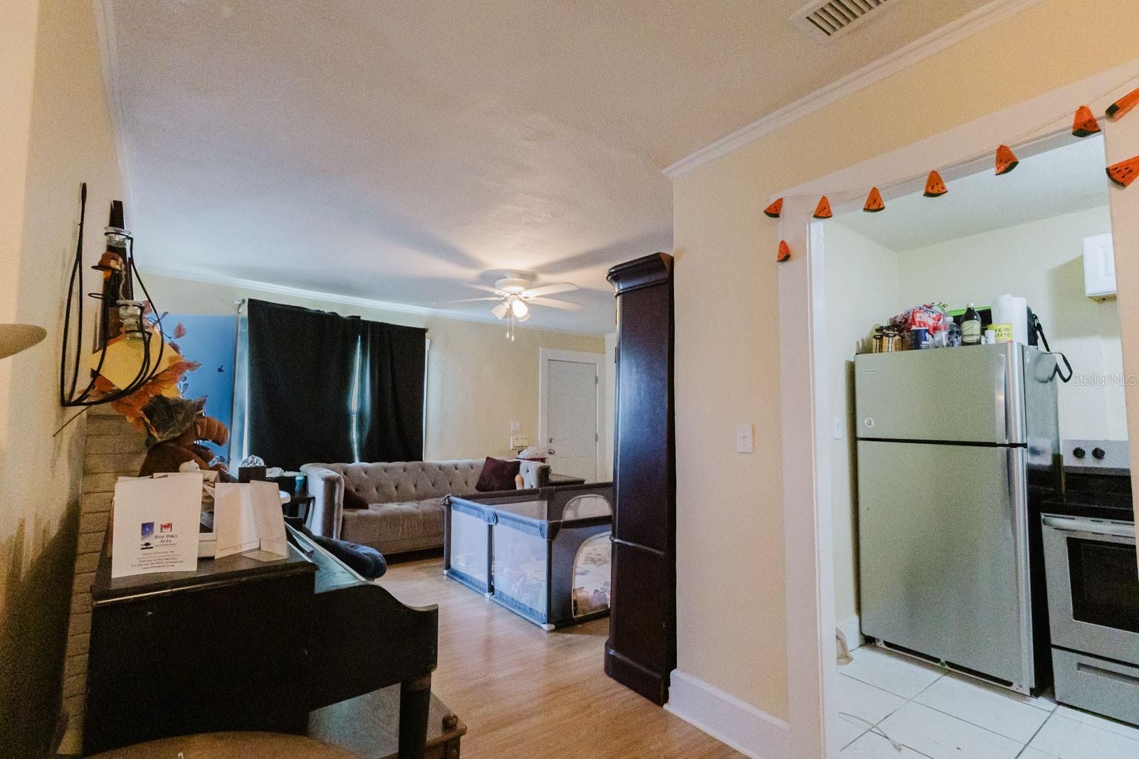 2560 5TH AVE S, ST PETERSBURG, FL — photo 18