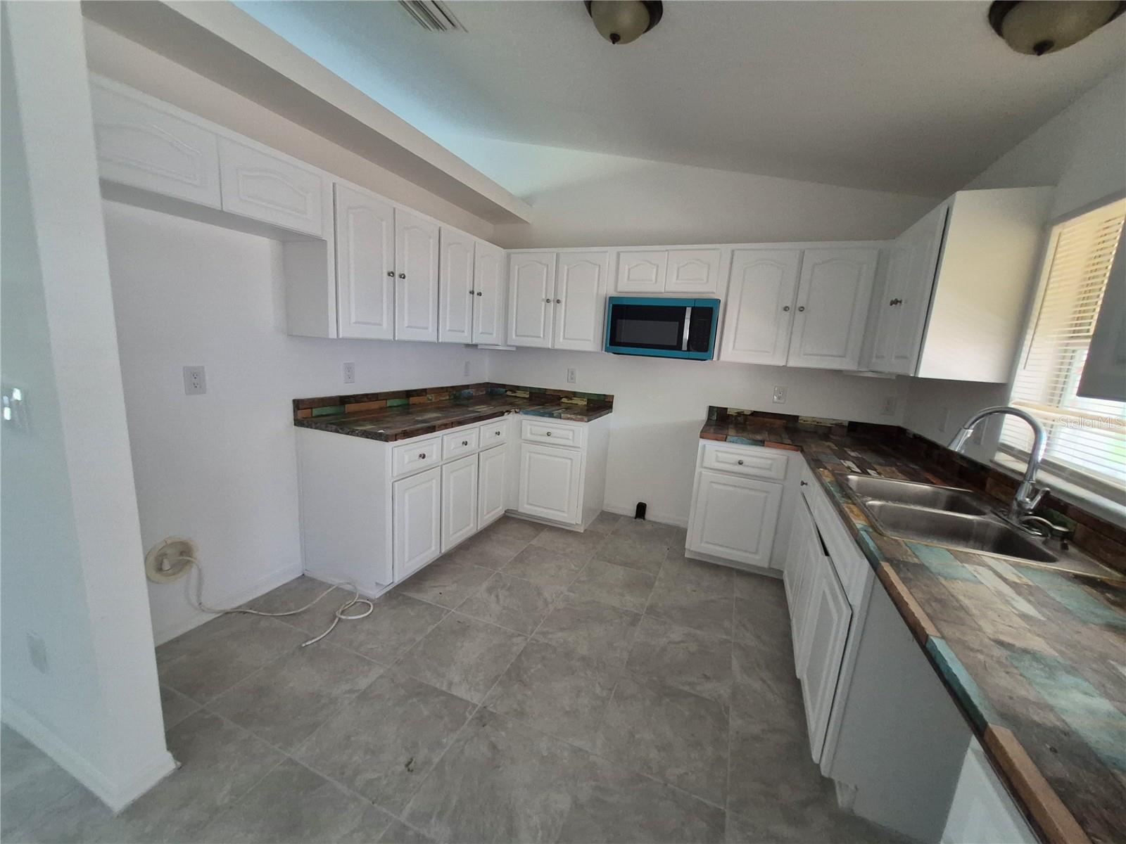 1160 W GENEVA PL, CITRUS SPRINGS, FL — photo 7